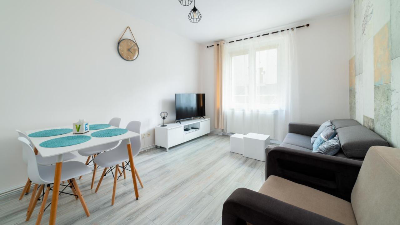 Apartamenty Everysky - Kraszewskiego 2 Jelenia Gora Dış mekan fotoğraf